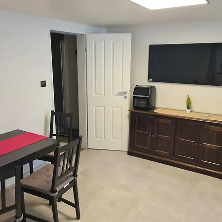 Secra Exclusive Am Rathaus