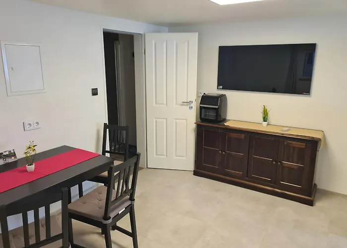 Secra Exclusive Am Rathaus